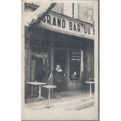 Cassis - Bar du XX e Siécle Moutin Henri Cassis